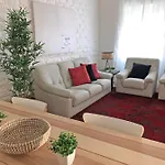 شقة Cozy 3 Near House Of Music *