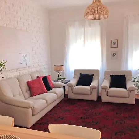 Cozy 3 Near House Of Music