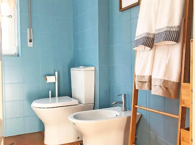 Cozy 3 Near House Of Music *