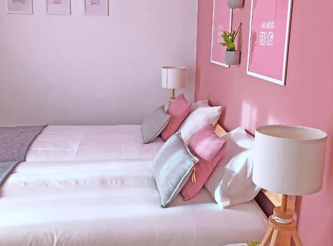 Cozy 3 Near House Of Music